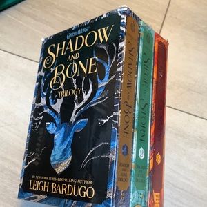 New Shadow and Bone Trilogy book set